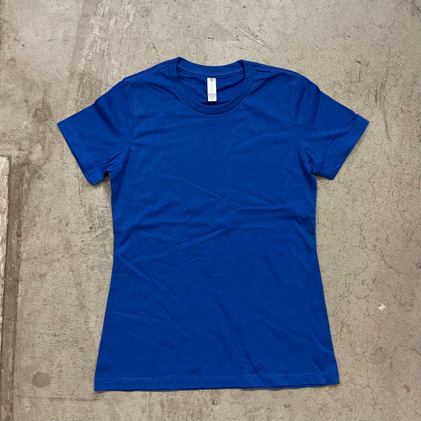 Next Level 1050 // slim fit women tee